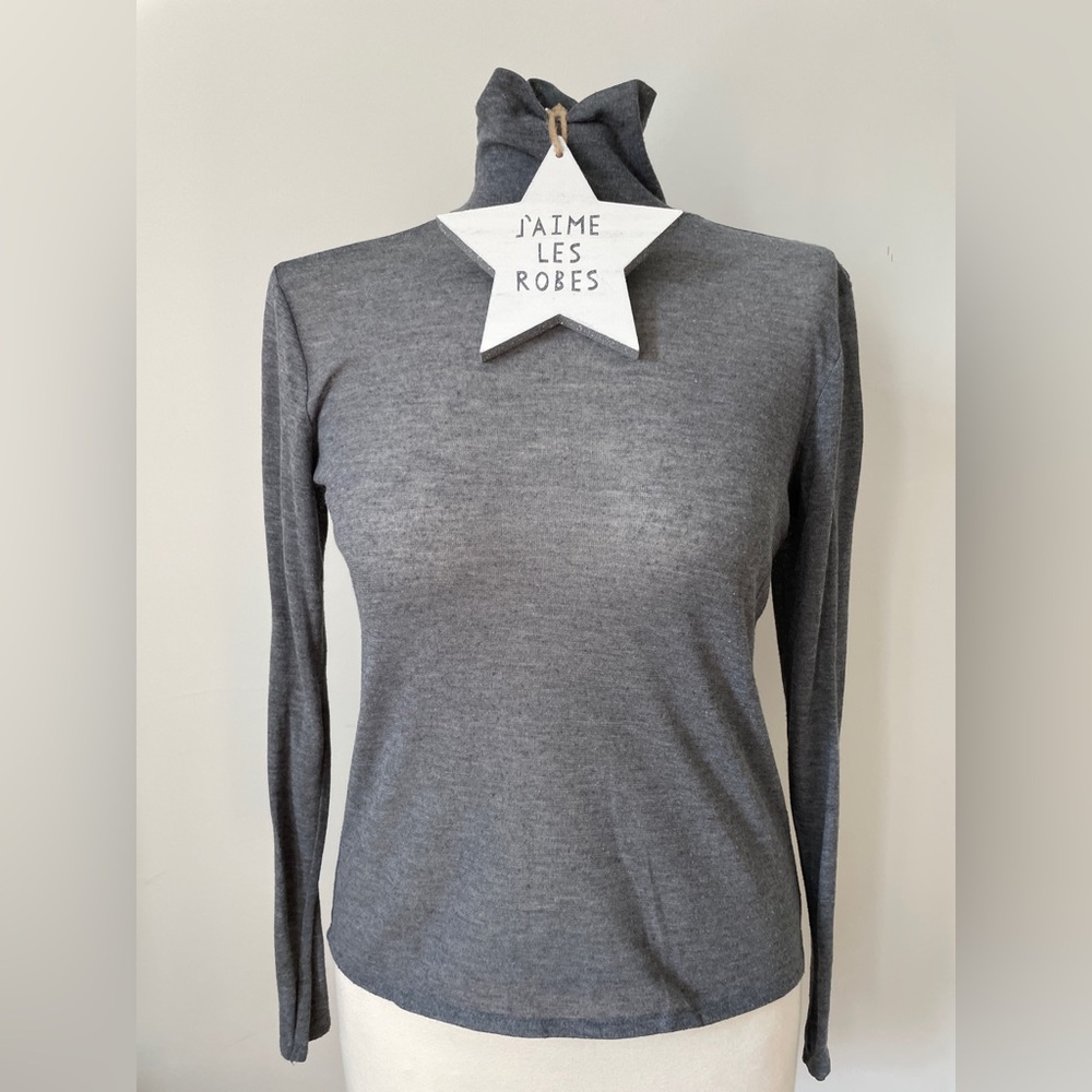 Banana Republic Charcoal Long Sleeve Top